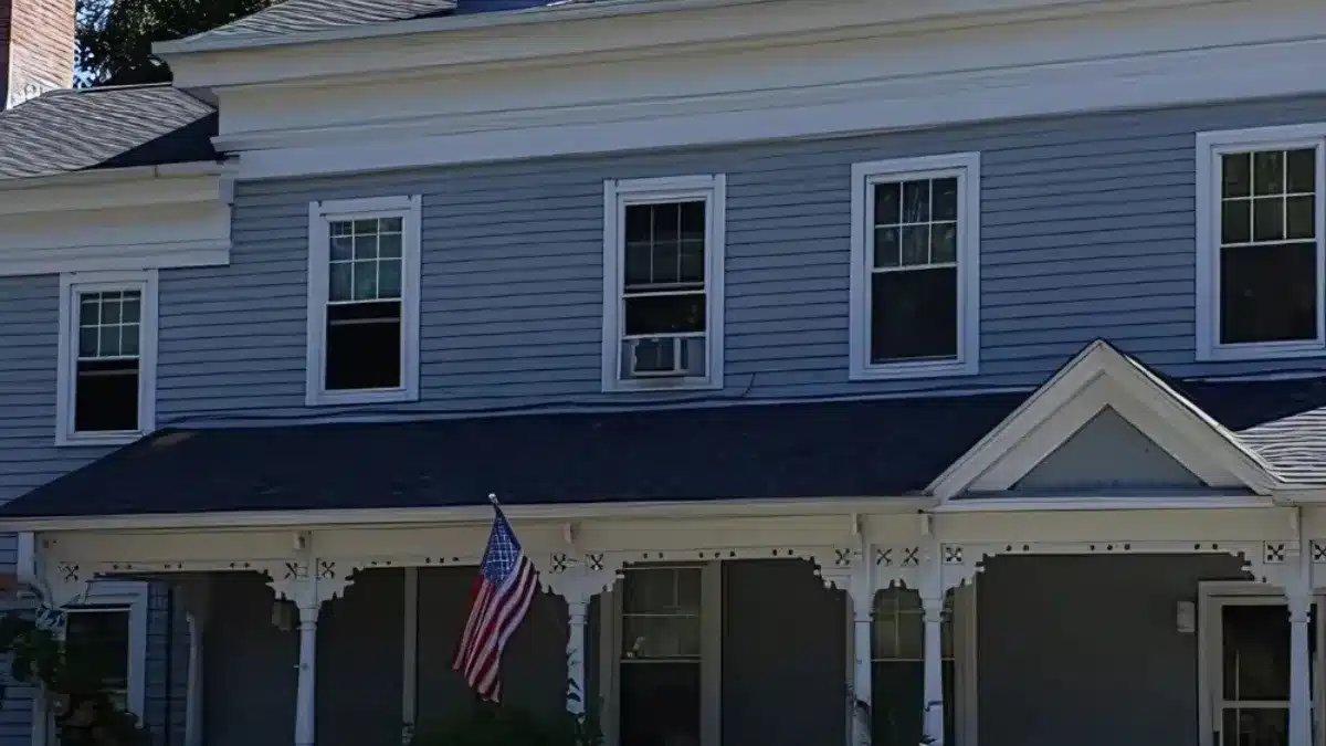 How New Vinyl Siding _ Roof Replacement Boost Your Connecticut Homes Value_