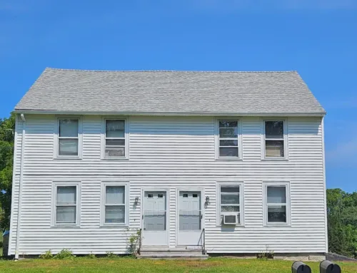 Choosing the Right Shingle Color for a Hot Climate—Style Meets Function