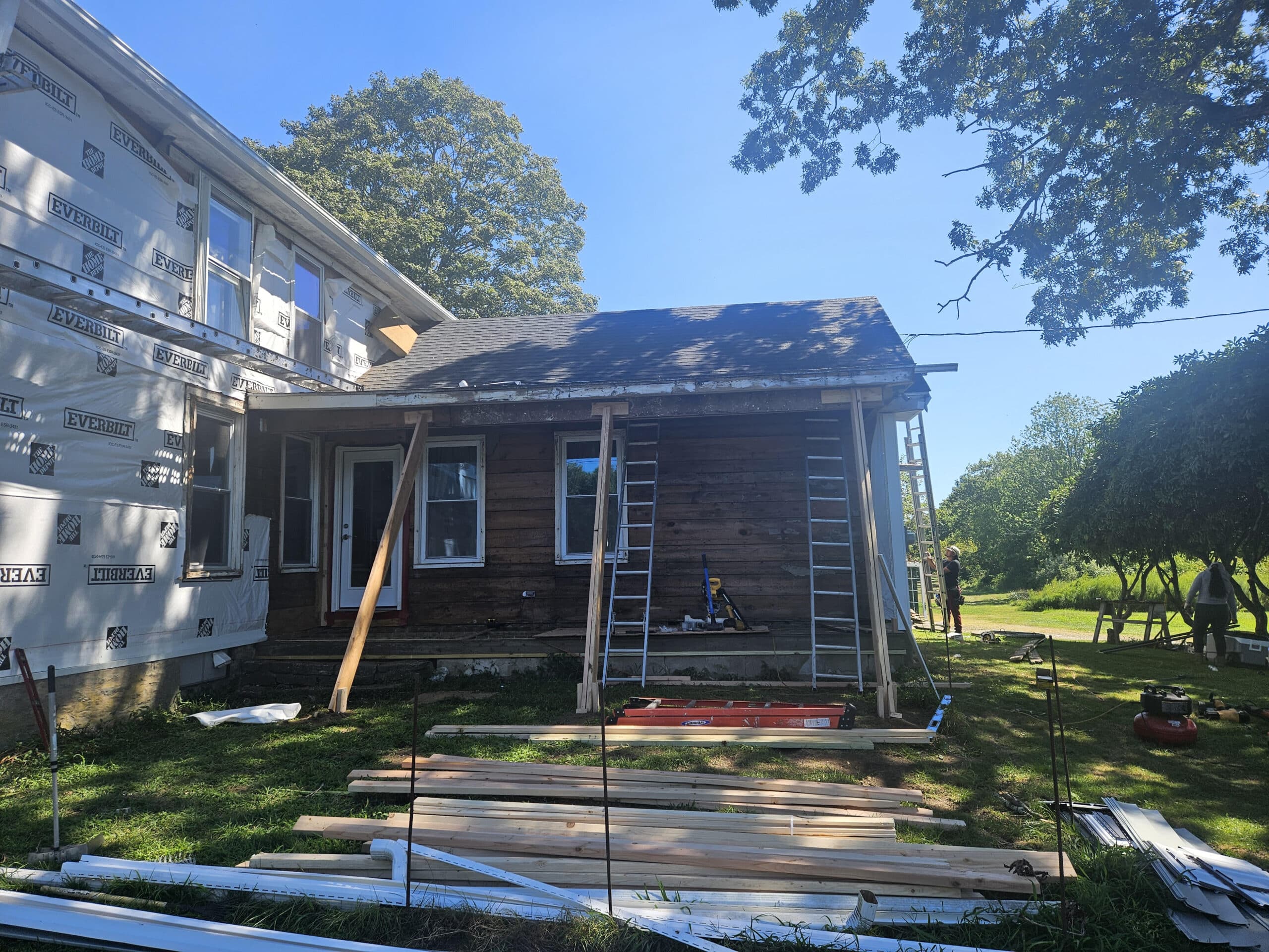 Before Installed CertainTeed Cypress Vinyl Siding, Ledyard CT, JS and R Roofing, Vinyl siding installation near me (2)