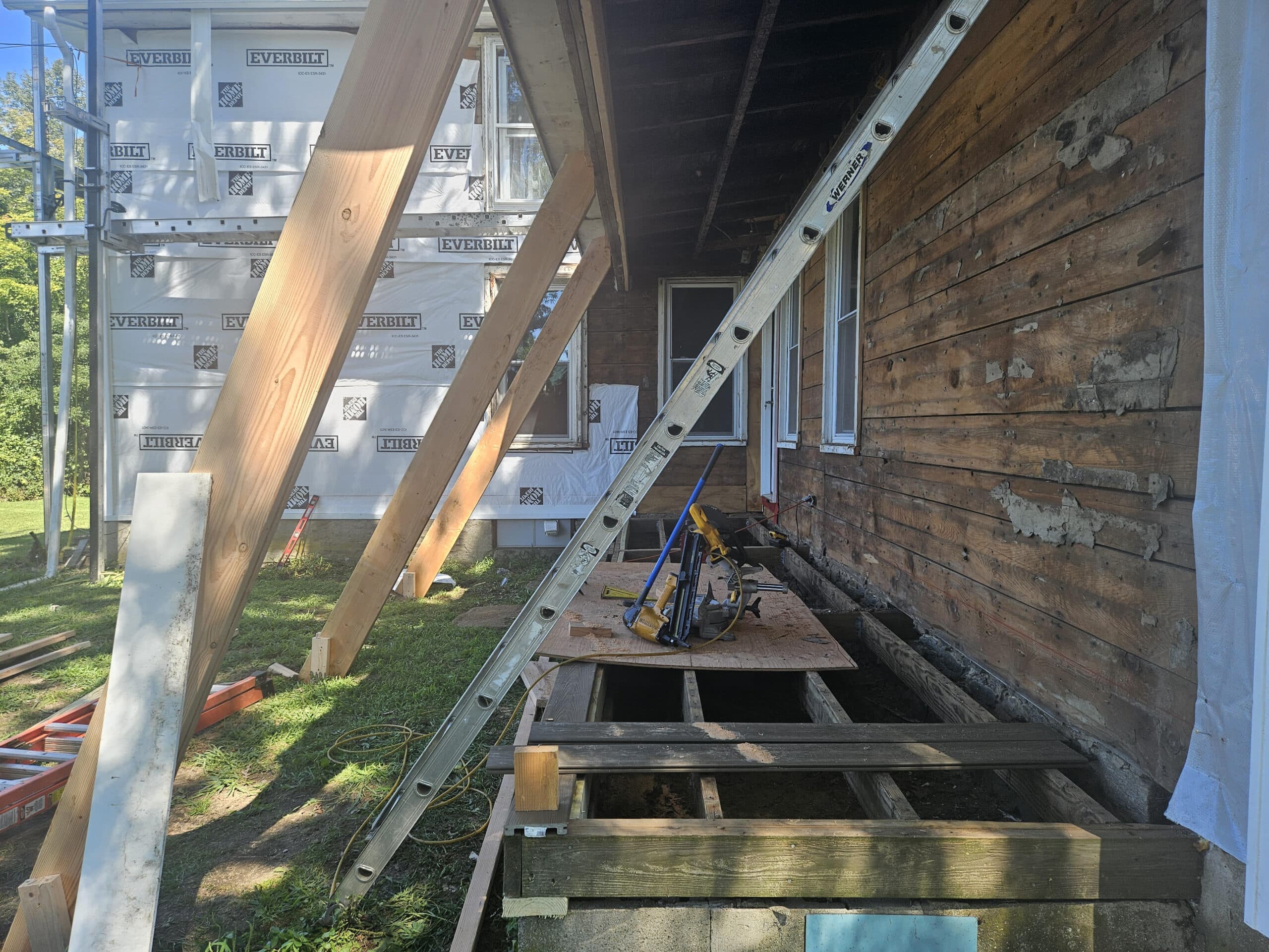 Before Installed CertainTeed Cypress Vinyl Siding, Ledyard CT, JS and R Roofing, Vinyl siding installation near me (4)